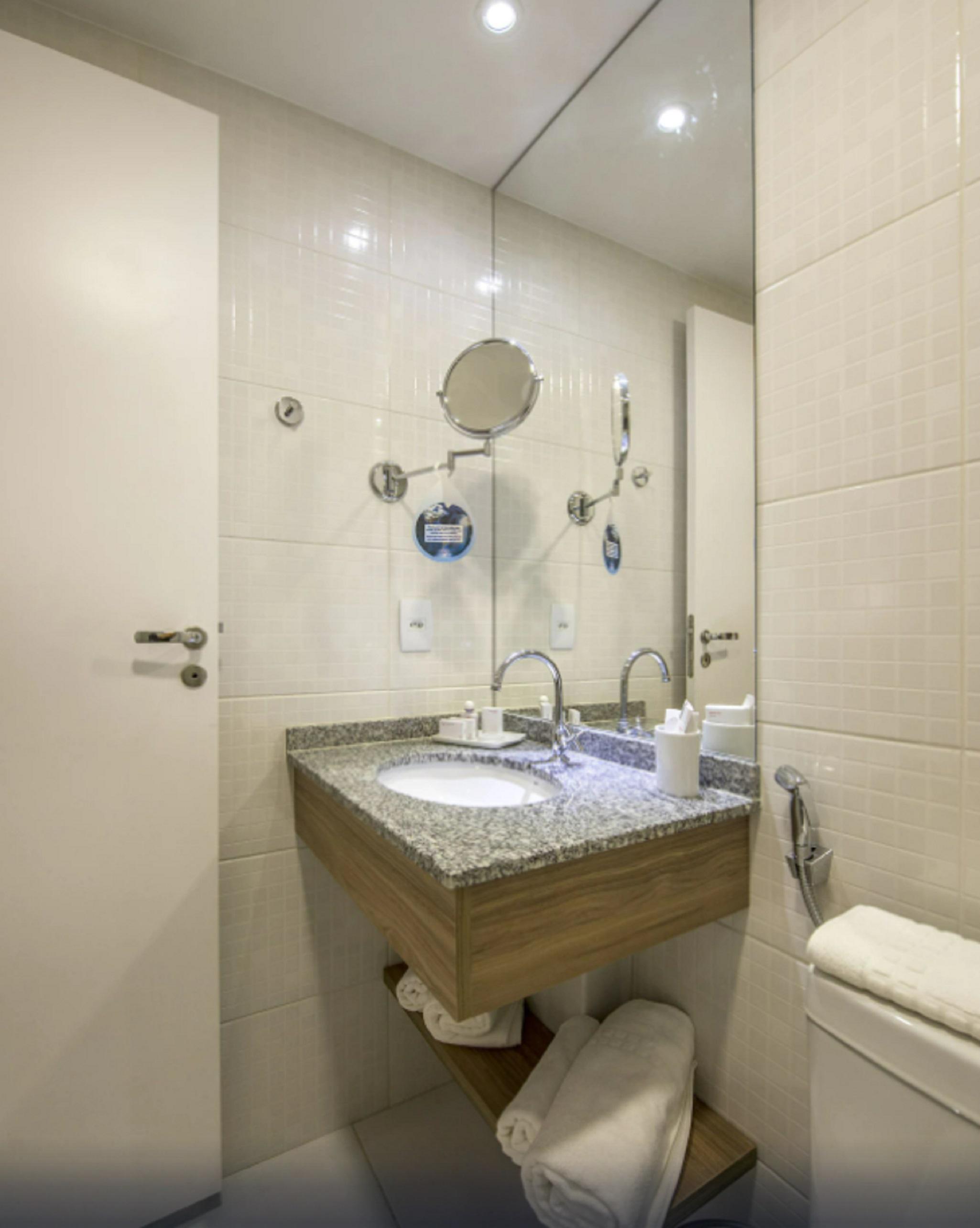 Promenade Fusion Itaguai Hotell Eksteriør bilde