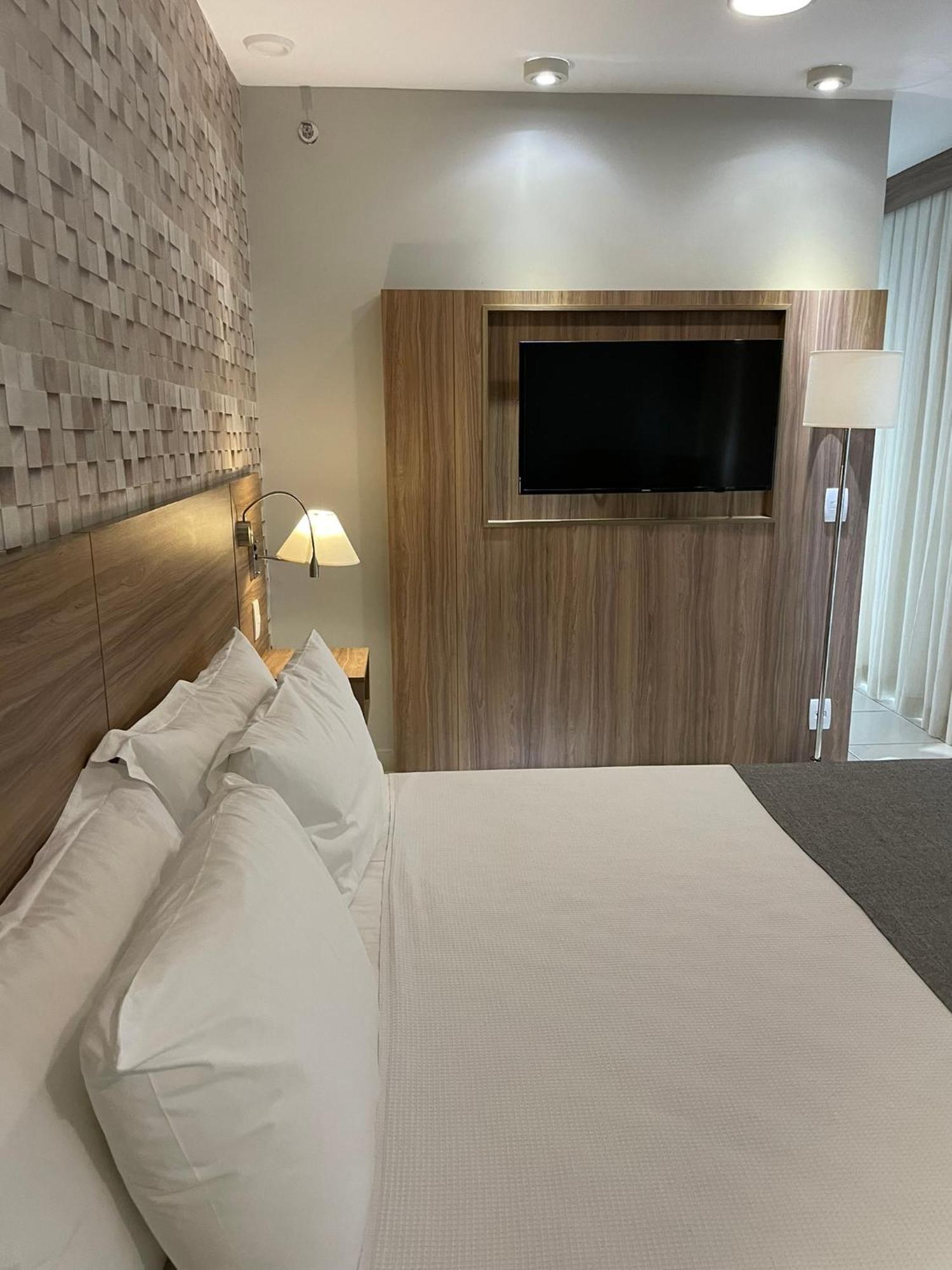 Promenade Fusion Itaguai Hotell Eksteriør bilde